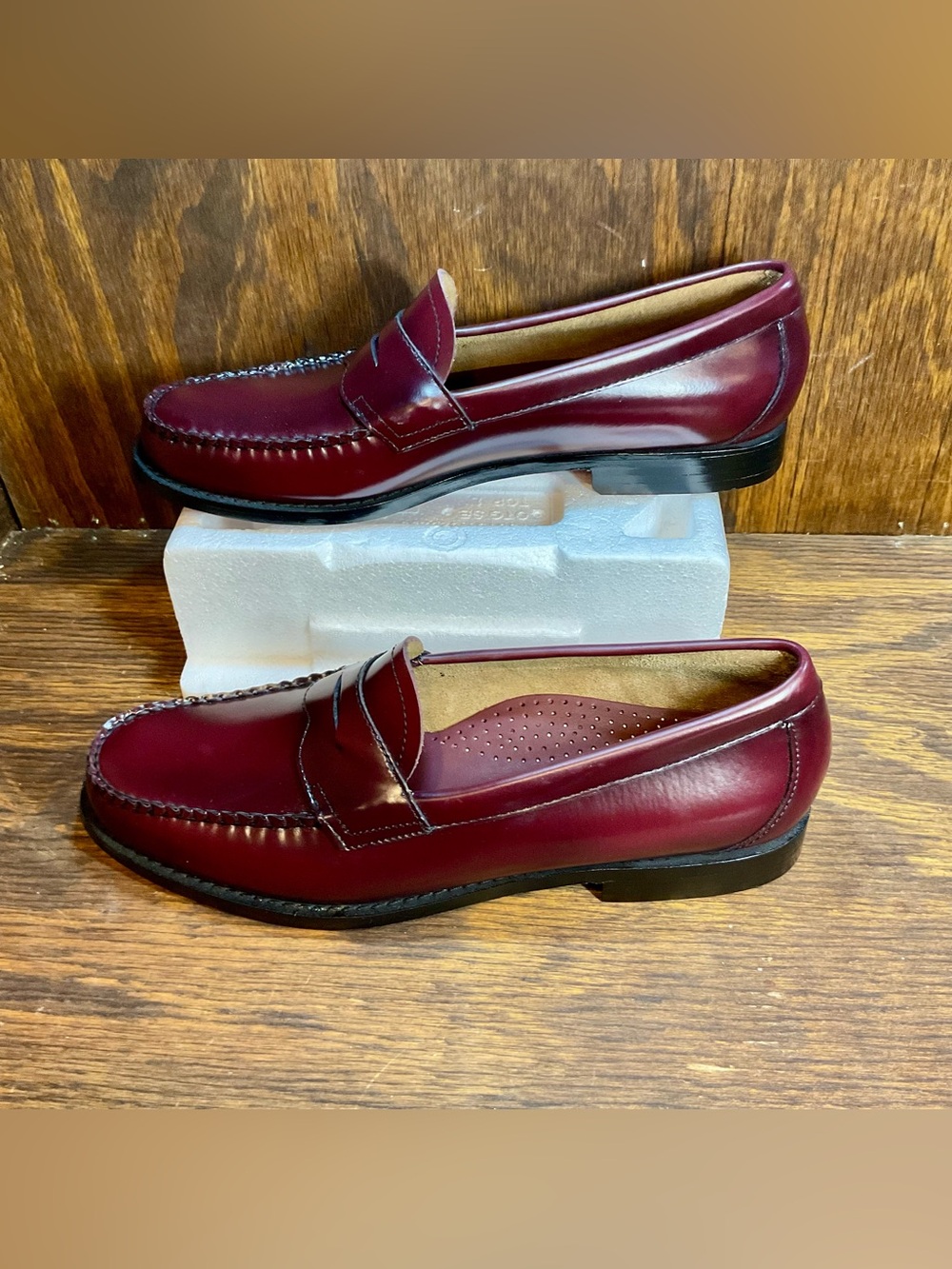 GH Bass Weejuns Mens Penny Loafers Wine Burgundy 100% Leather Mens Sz 12D Larson